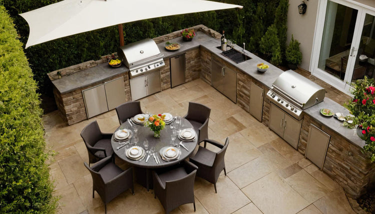 Why You Should Build an Outdoor Kitchen in Your Backyard – Mathews BBQ ...